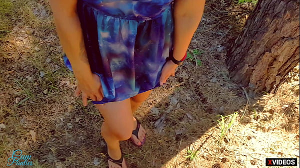 OUBLIÉ DE CULOTTE SUR LAISSE UN ÉTRANGER PLEIN MA CHATTE