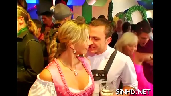 La fête du club divin
