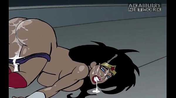 Batman baise Wonder Woman