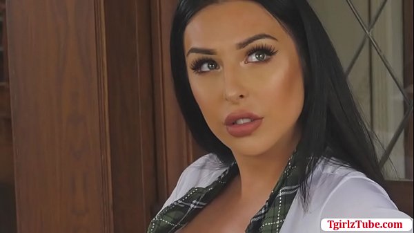 Trans Chanel Santini baise le professeur