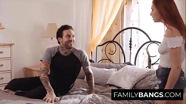 Precious Red Sister Mad avec son demi-frère