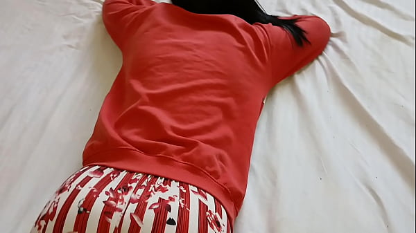 Oncle m’a déchiré le cul en pleine baise anale