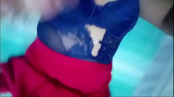 Ensemble de délicieux seins rebondissants