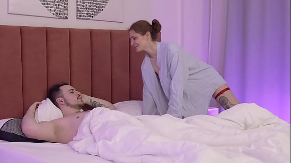 Il ne se souvient pas de moi, mais sa bite est la meilleure ! Version complète