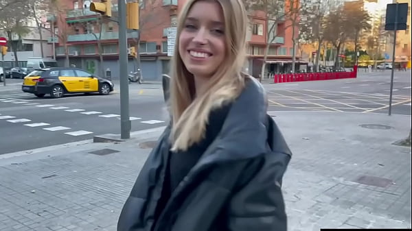 Tu es magnifique avec ma grosse bite dans ta bouche