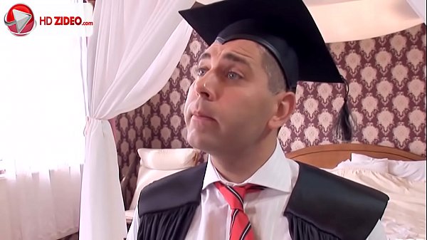 Candy Alexa Michelle Moist baise le directeur