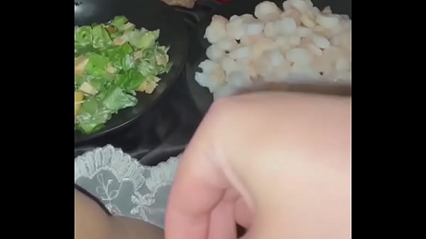 MA PETITE BELLE-FILLE EST LUXUEUSE ET EXTRÊMEMENT FOLLE – MASTURBE-TOI POUR QUE JE SÉDUISE MON BBC – BLANC-NEIGE ARABE