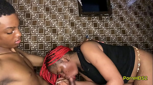 Stark et jolie (une chaude partie de jambes en l’air entre deux adolescents)