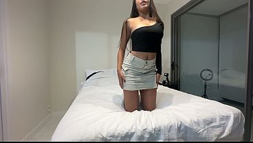 PREMIER PORNO D’ADOS AUX FORMES GÉNÉREUSES !